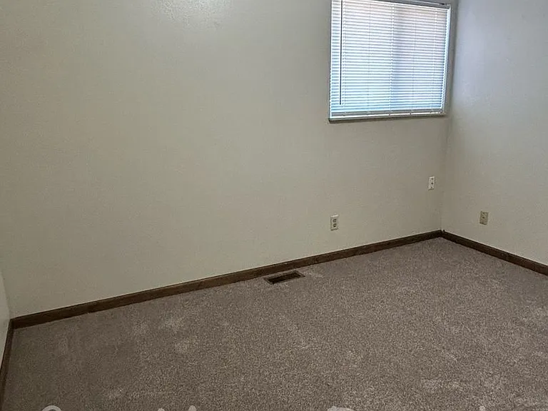 543 S Paula Ave #C — Photo 12