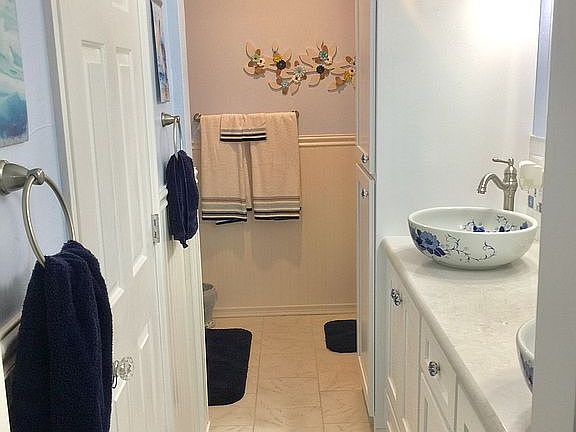 Master bath