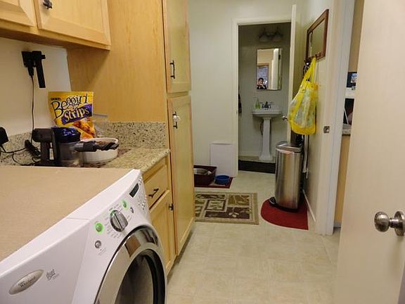 5th image of 5323 Spilman Ave