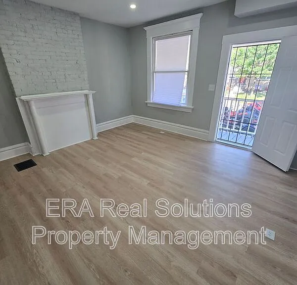 730 S Ohio Ave — Photo 5