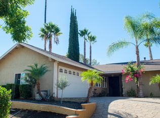 26227 Adamor Rd, Calabasas, CA 91302