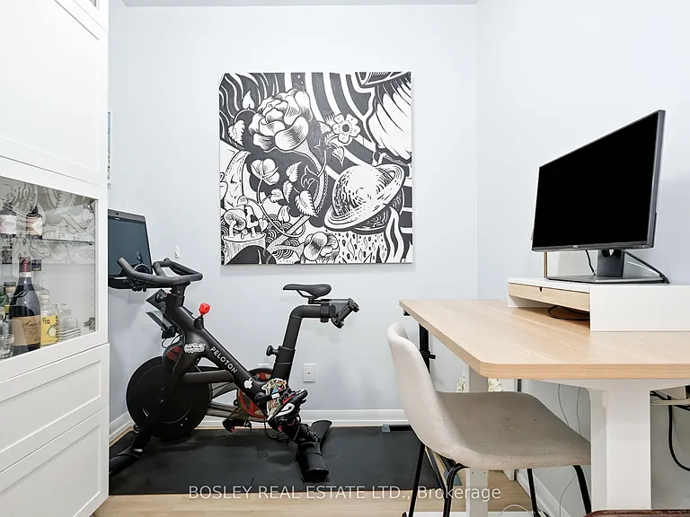 435 Richmond St W #205 — Photo 22