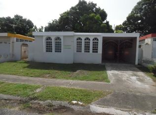 AX19 Calle 43, Guayama, PR 00784