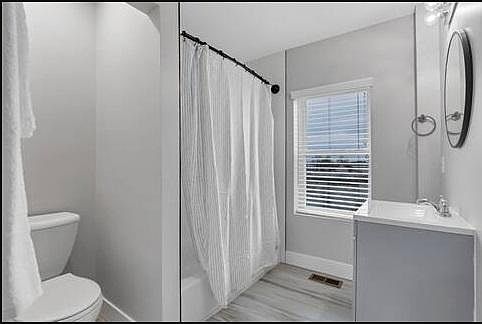 2nd image of 1123 Sidney St #1123