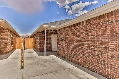 3 bed, 2.0 bath, 1479 sqft, $1,500 — Photo 3