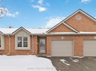 15 Cobden Ct #14, Brantford, ON N3R8B7