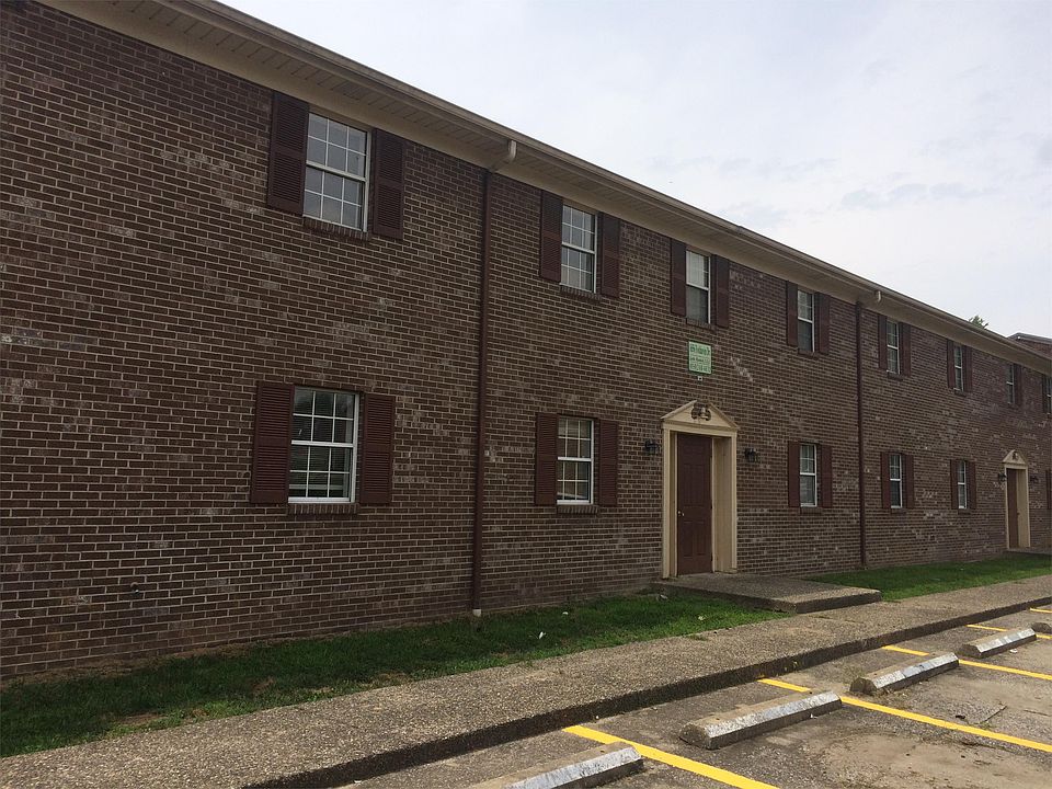 1st image of 1656 Foxhaven Dr APT 72