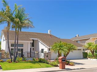 8462 Deepcliff Dr, Huntington Beach, CA 92646