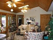 2nd image of 1325 Lockwood Dr