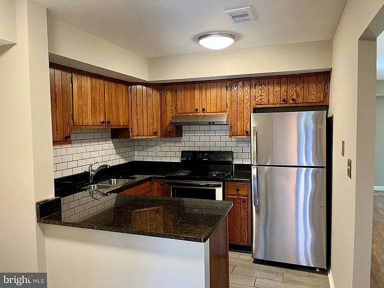 306 Worthington Dr #306 — Photo 6