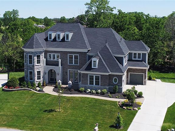 3rd image of 14435 Pemberton Ln