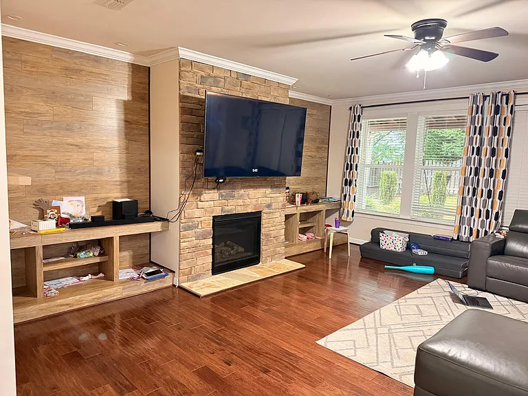 705 Tree Green Ln — Photo 4