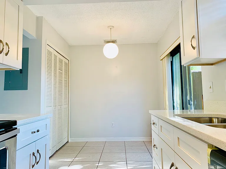 3212 Oak Lawn Pl — Photo 11