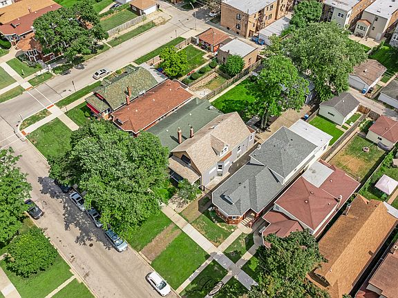 5th image of 7811 S Wabash Ave