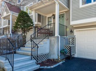 704 Kensington Way, Mount Kisco, NY 10549