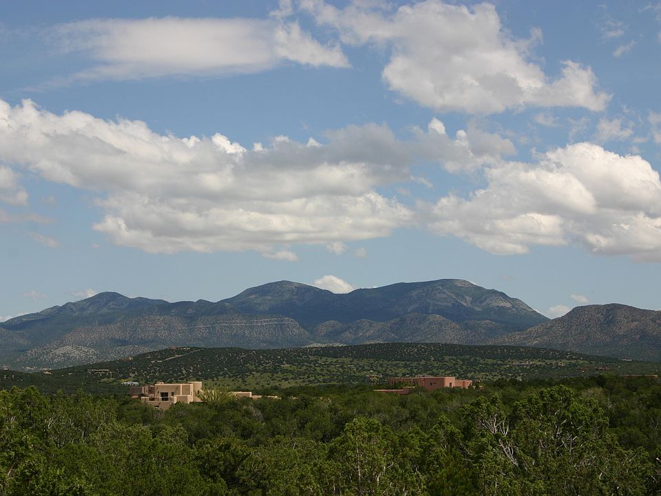 1st image of Pinon Park Trl