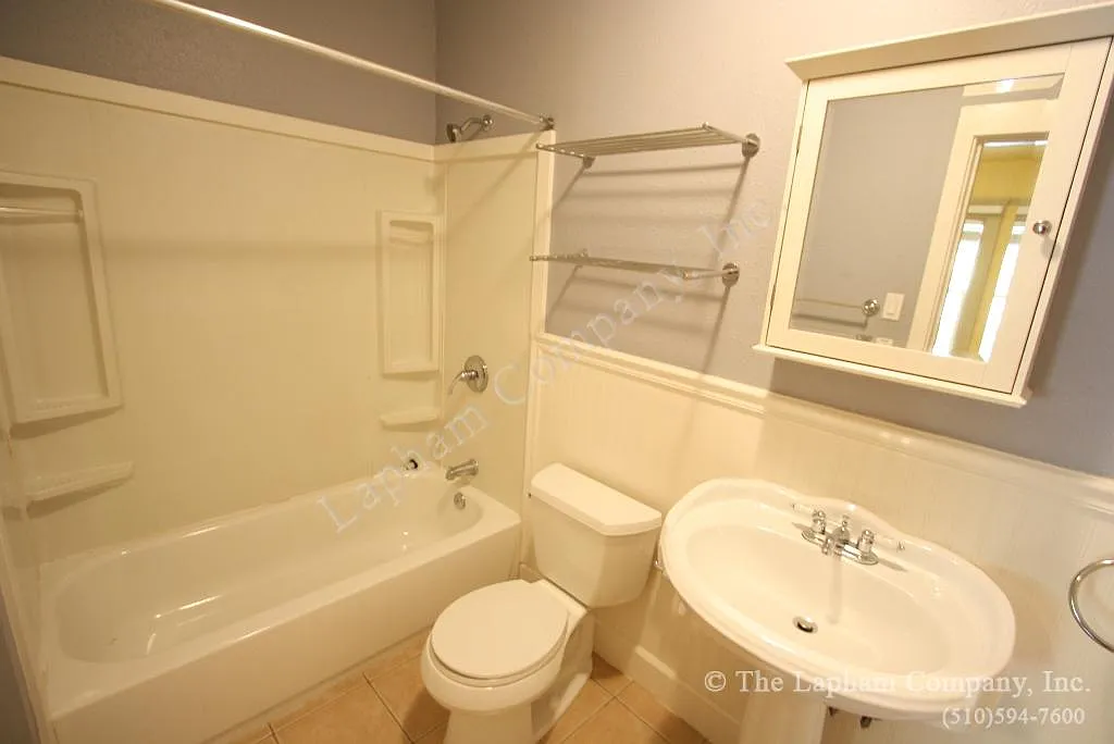 1 bed, $1,950 — Photo 3