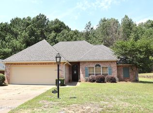133 Baileys Ridge Cir, Clinton, MS 39056