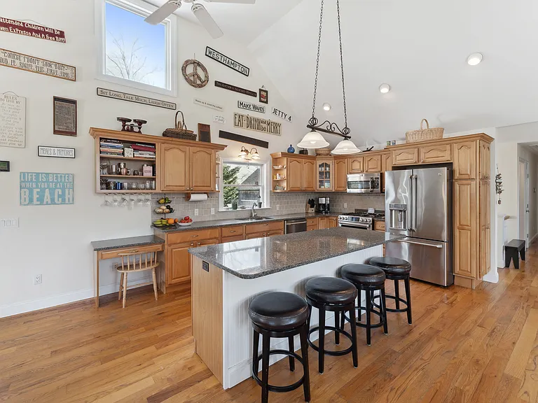 64 Tanners Neck Ln — Photo 4