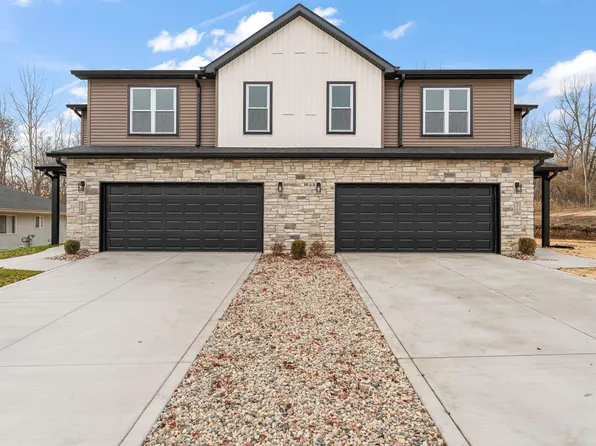 5788 Adams St, Merrillville, IN 46410