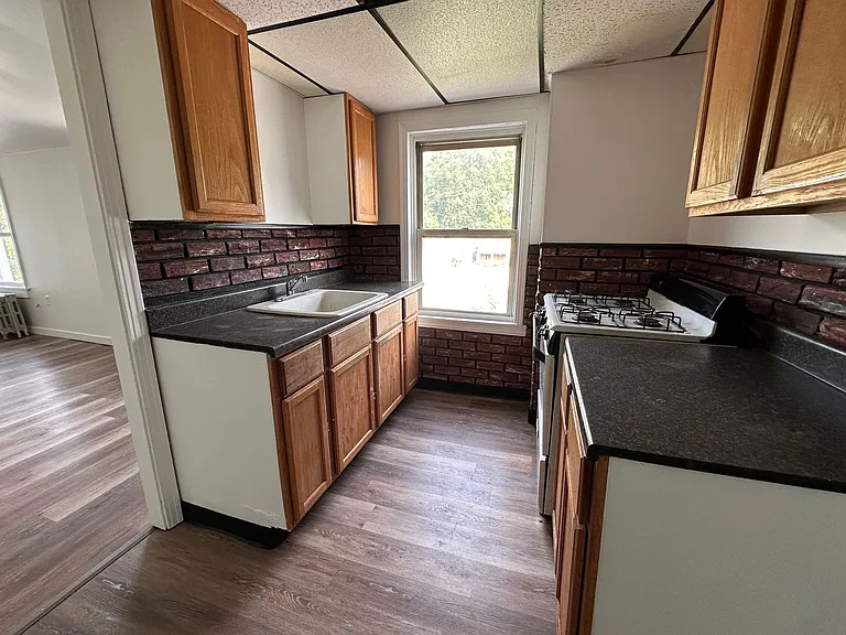 750 Church Street Ext — Photo 1