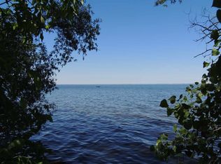 N5453 Saint Catherines Bay Rd, Hilbert, WI 54129