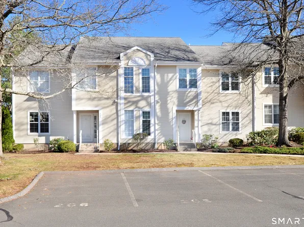 207 Country Club Court #207, Rocky Hill, CT 06067