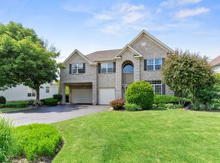 612 W Slippery Rock Dr, Palatine, IL 60067