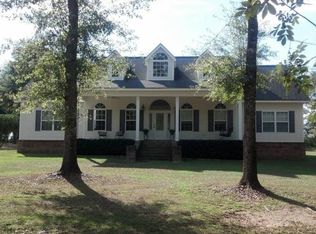 415 Wheeler Dr, Hartford, AL 36344