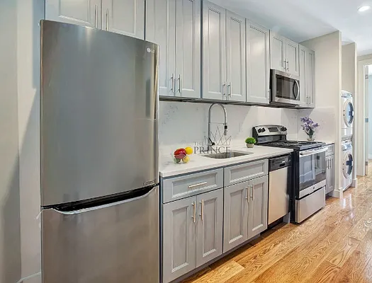 Rented by Heritage Realty LLC | media 4