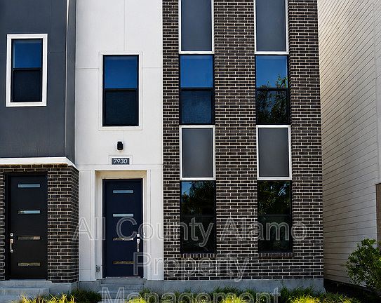 2nd image of 7930 Kennedy Hl