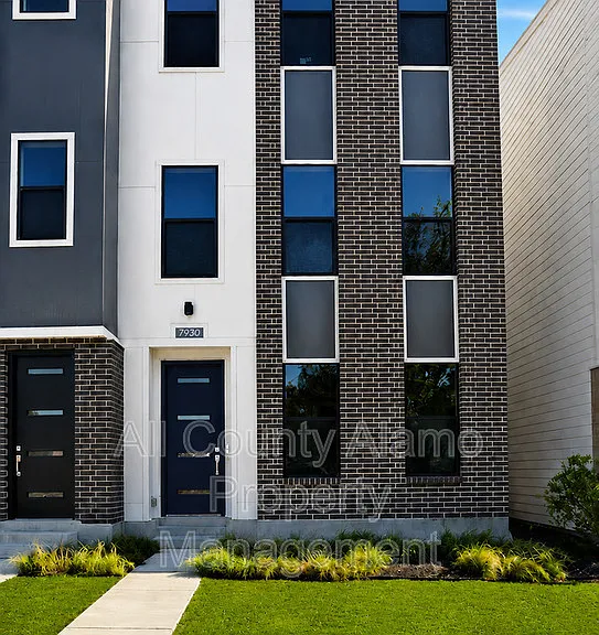 7930 Kennedy Hl — Photo 1