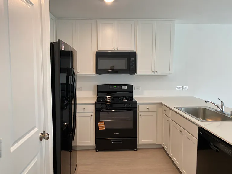816 Dressage Ln — Photo 9