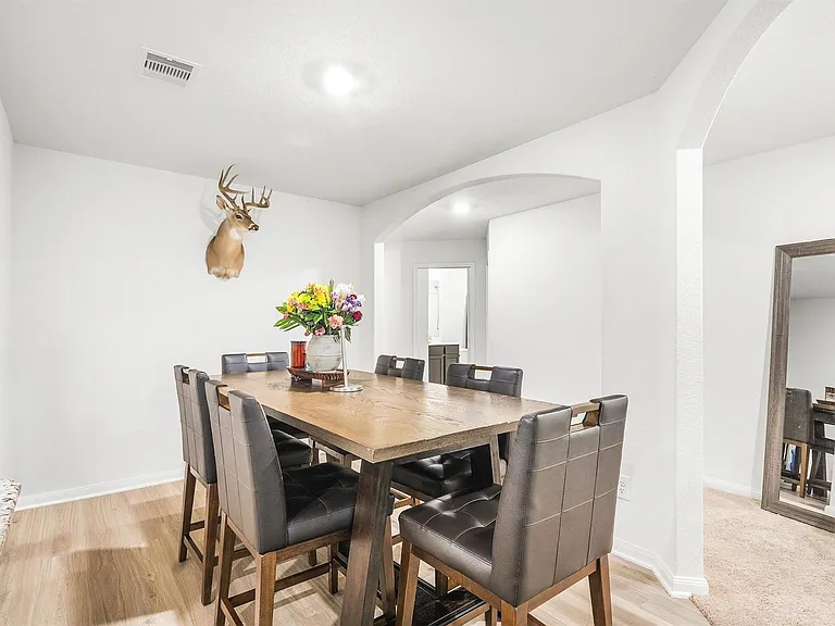 10619 Lost Maples Dr — Photo 13