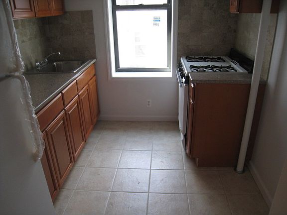 5th image of 3767 63rd St APT 3D
