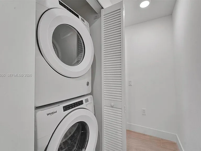 2000 Metropica Way #1408 — Photo 12