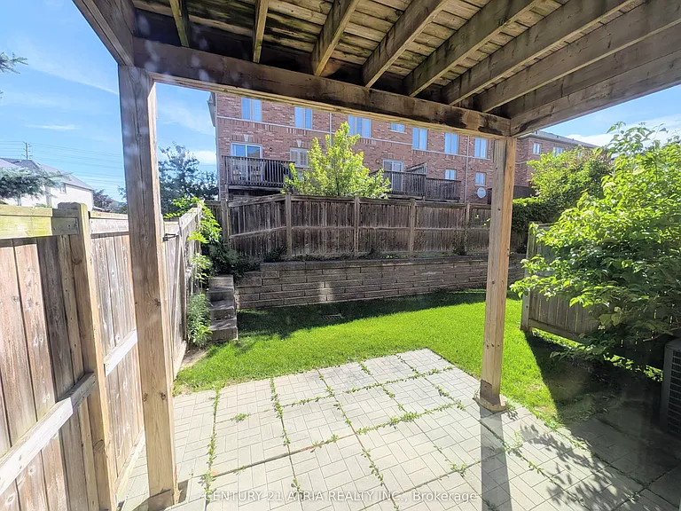 5047 Warwickshire Way — Photo 21