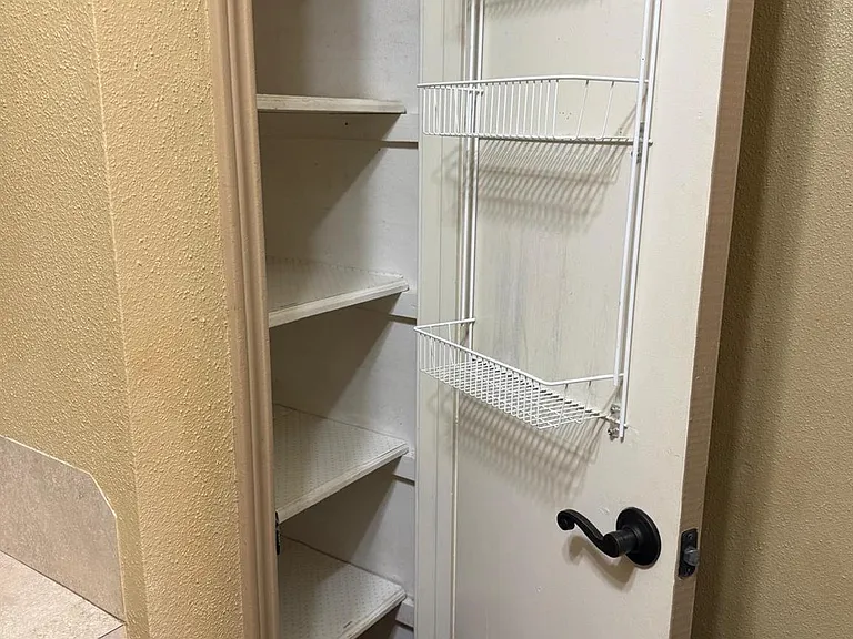 6402 Del Monte Dr #54 — Photo 32
