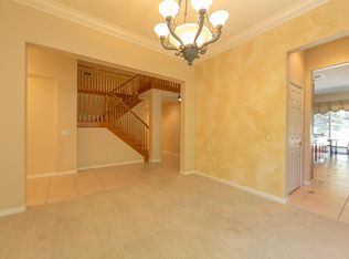 3025 Heavenly Ridge St, Thousand Oaks, CA 91362
