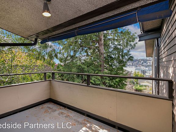 5th image of 2316 Yale Ave E #302