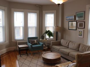 222 Concord Ave #2S, Cambridge, MA 02138