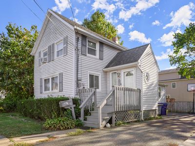 122 Dawson Ave, West Haven, CT, 06516