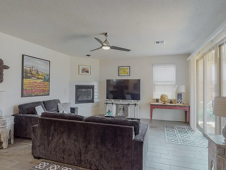 7309 Ojai St NE — Photo 11