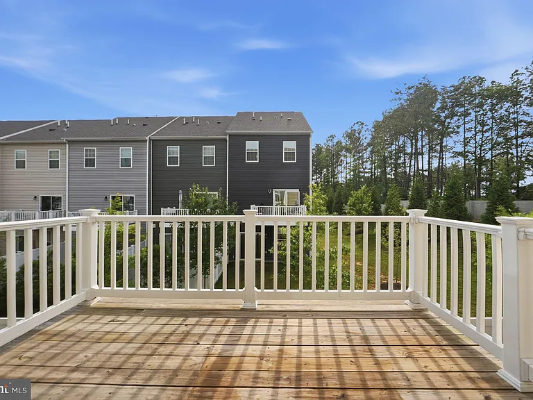 1806 Kellington Ct — Photo 31