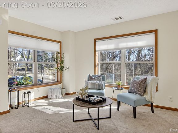 5th image of 3453 Rhea Rd