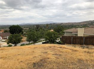 14177 Oakley Dr, Riverside, CA 92503