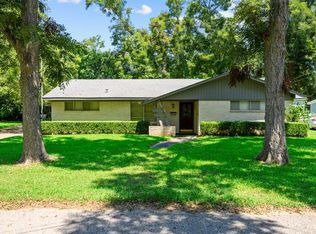 1403 Prairie St, Columbus, TX 78934