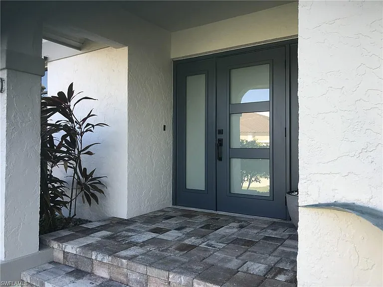 1200 Ludlam Ct — Photo 2