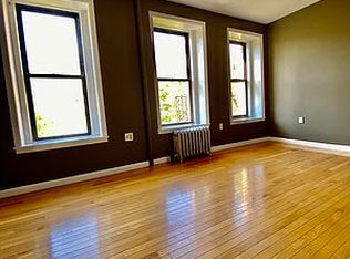 215 E 76th St APT 5C, New York, NY 10021