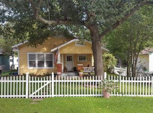 302 Epps St, Tomball, TX 77375